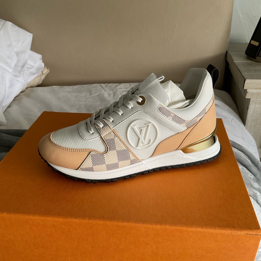 Originals Louis Vuitton Beige Sneakers